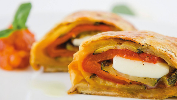 Vegetable strudel with mozzarella