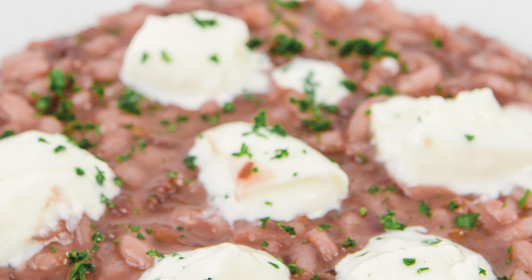 Radicchio-Risotto mit Mozzarella
